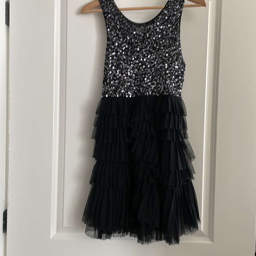 Alice & Olivia sequin and tulle cocktail dress